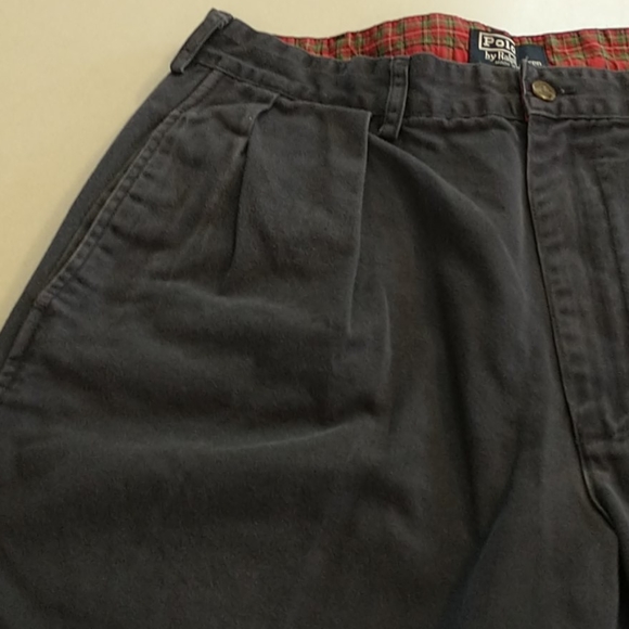 Ralph Lauren golf shorts - Picture 2 of 16